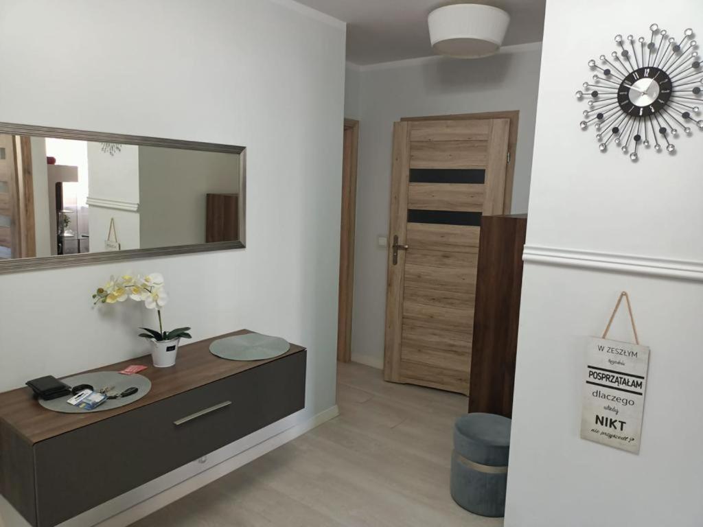 シュチェチンApartament Poloniaアパートメント エクステリア 写真