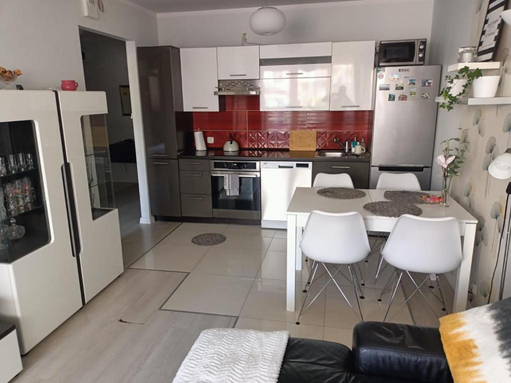 シュチェチンApartament Poloniaアパートメント エクステリア 写真